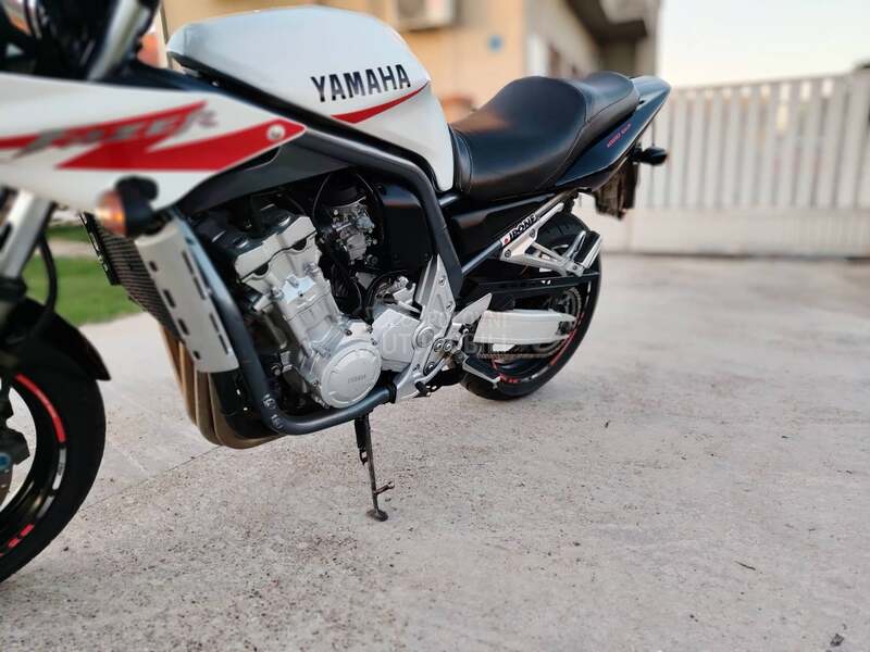 Yamaha fazer 1000