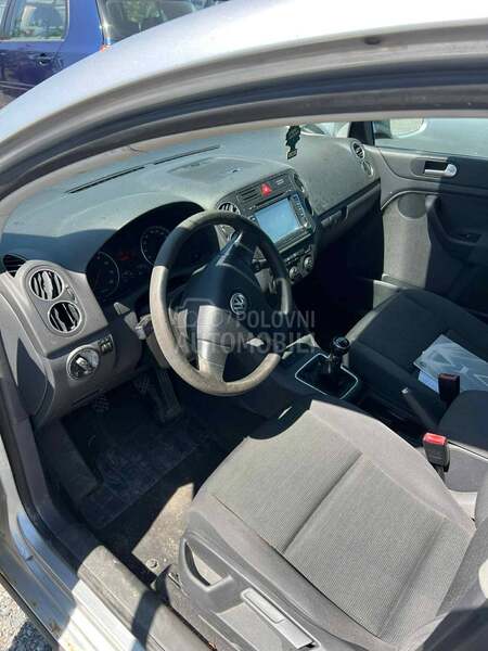 Poklopac motora (1.6 benz)