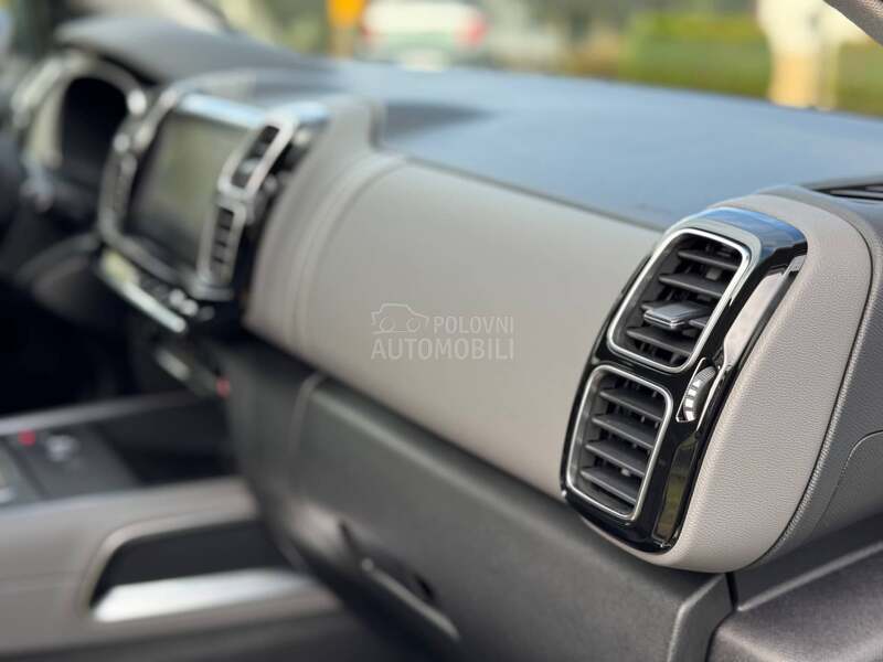 Citroen C5 Aircross 1.5 HDI SHINE/PERLA