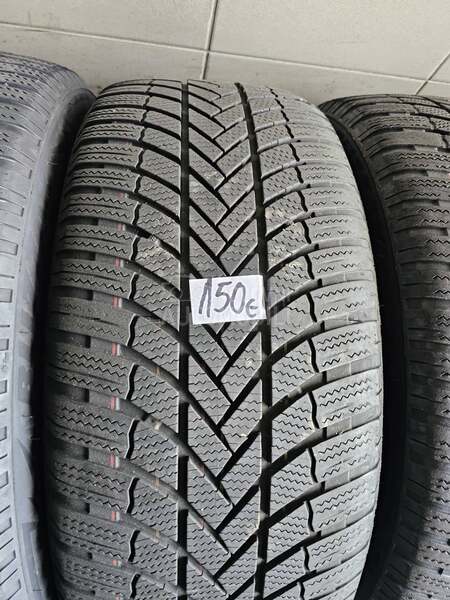 Bridgestone 235/55 R19 Zimska