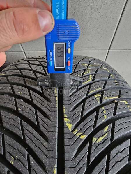 Michelin 255/55 R18 Zimska