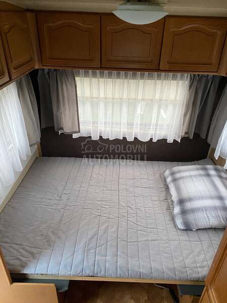 Burstner Knaus