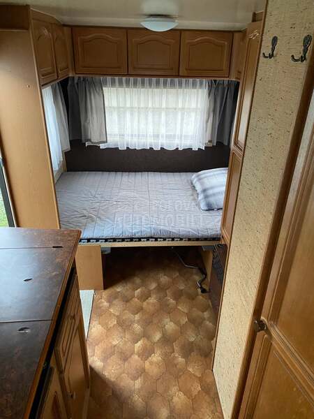 Burstner Knaus