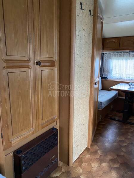 Burstner Knaus