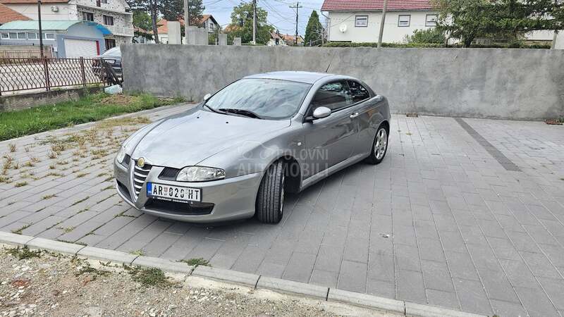 Alfa Romeo GT 1.9 jtd