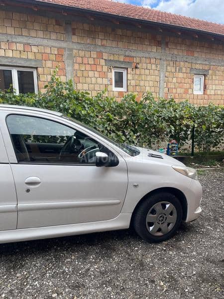 Peugeot 206 plus 1.4