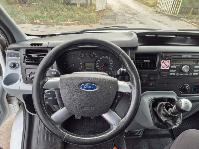 Ford Transit 