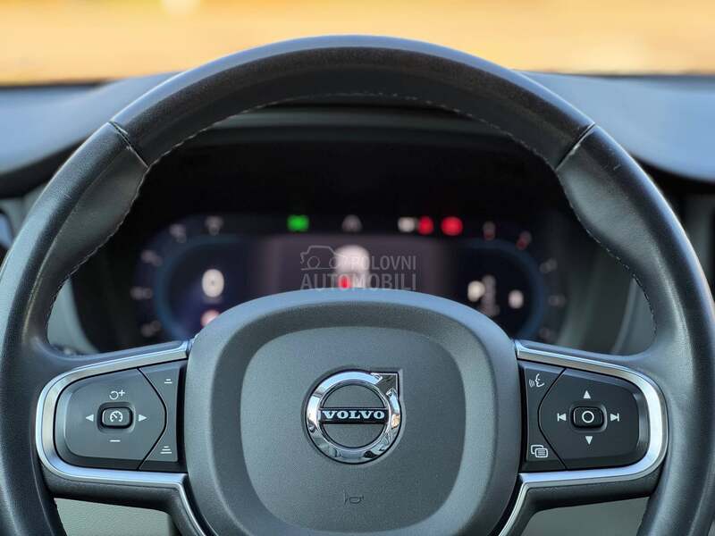 Volvo XC60 B4 CORE