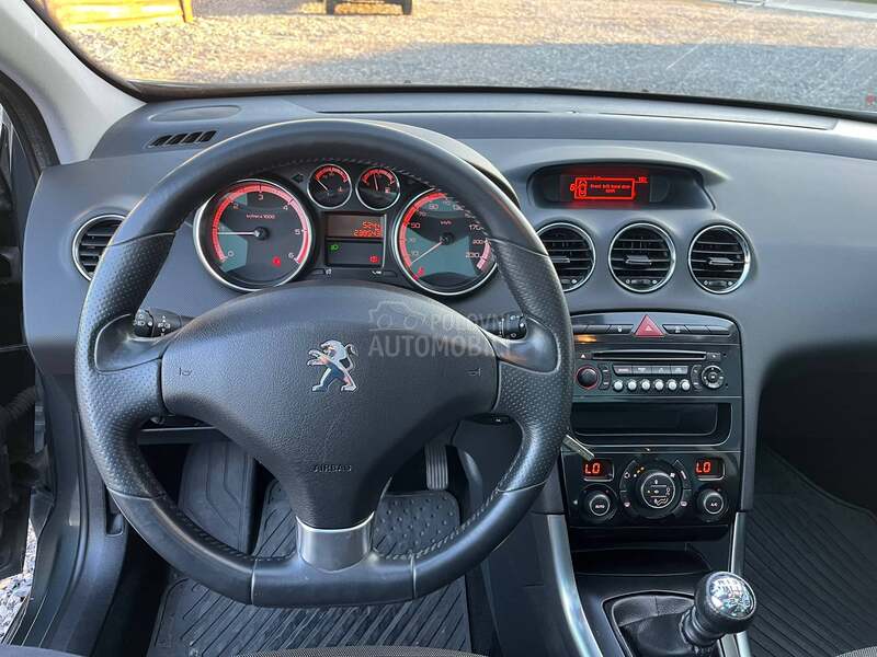 Peugeot 308 1.6 eHDI FUL 0PREMA