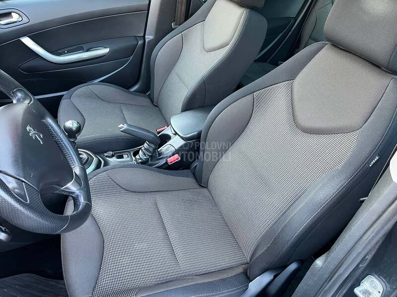 Peugeot 308 1.6 eHDI FUL 0PREMA