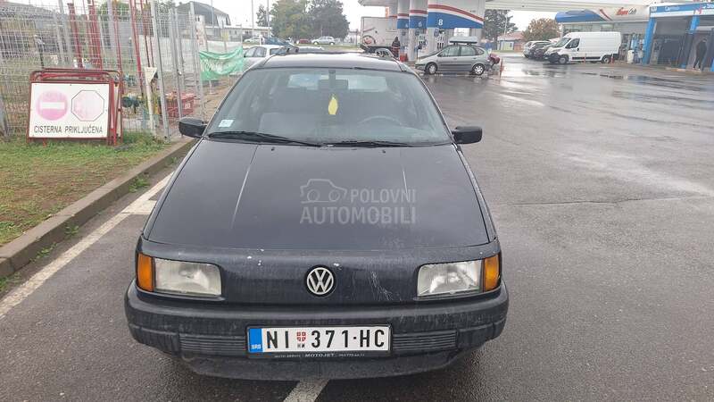Volkswagen Passat B3 1.8