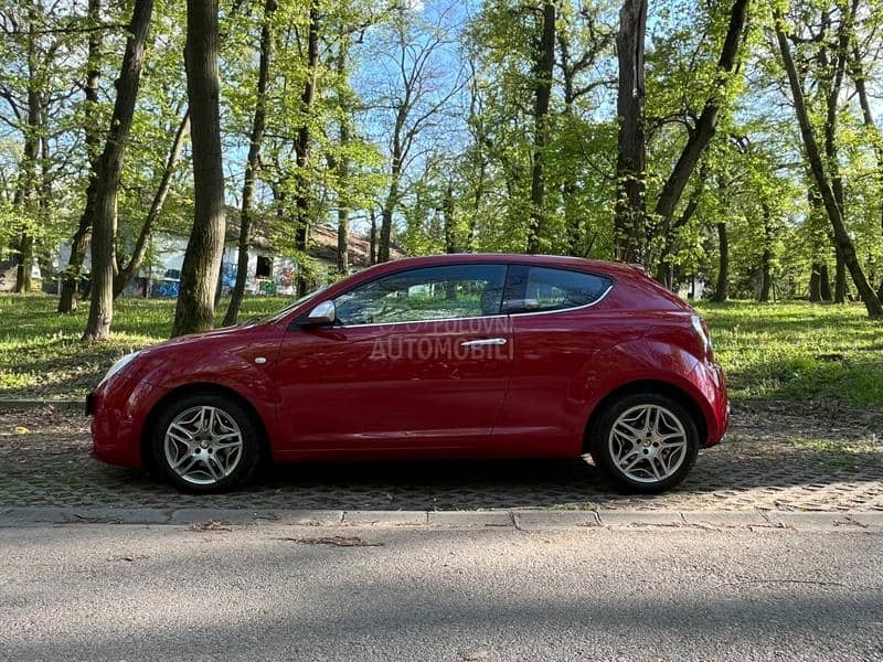 Alfa Romeo MiTo 