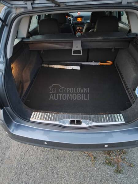 Opel Astra H 