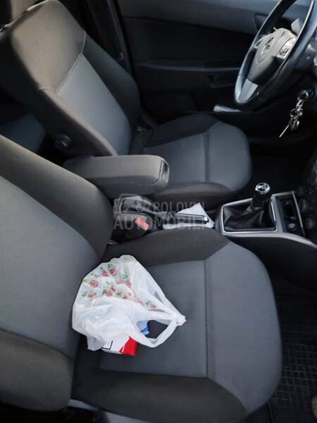 Opel Astra H 