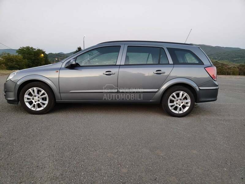 Opel Astra H 