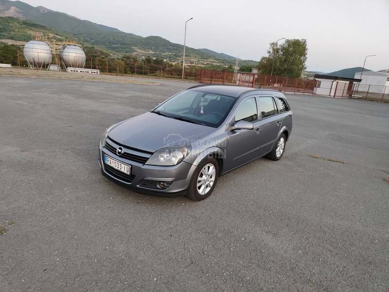 Opel Astra H 