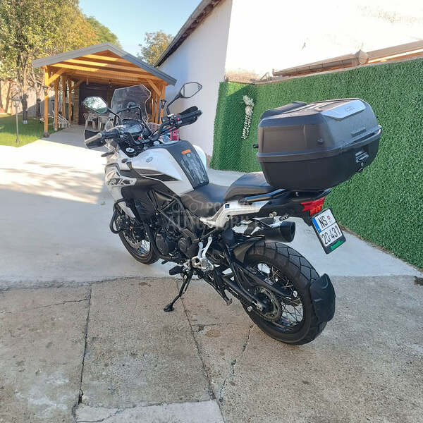 Benelli Trk 502X