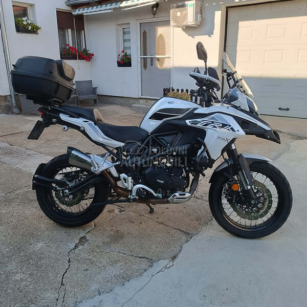 Benelli Trk 502X