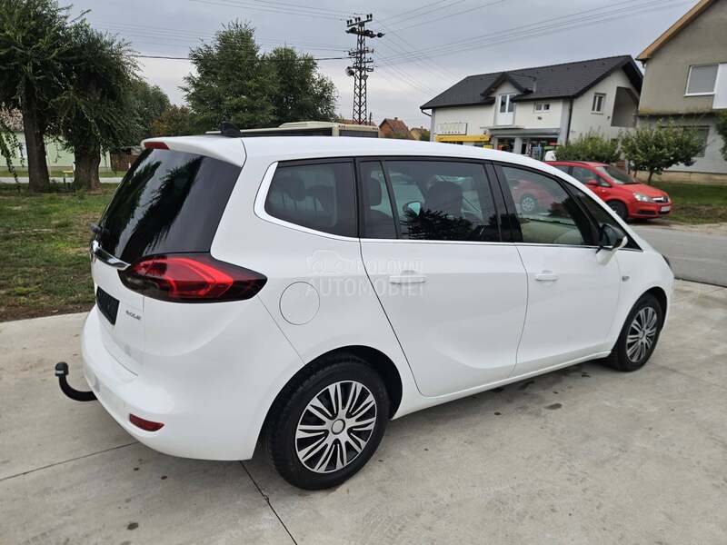 Opel Zafira 1.6 CDTI COSMO PANO