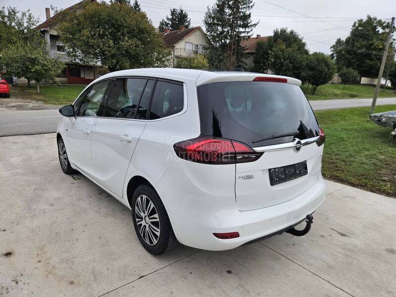 Opel Zafira 1.6 CDTI COSMO PANO
