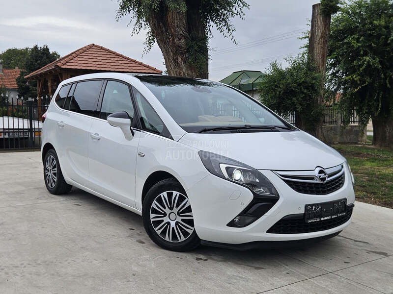 Opel Zafira 1.6 CDTI COSMO PANO