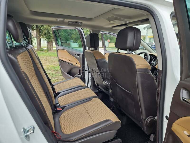 Opel Zafira 1.6 CDTI COSMO PANO