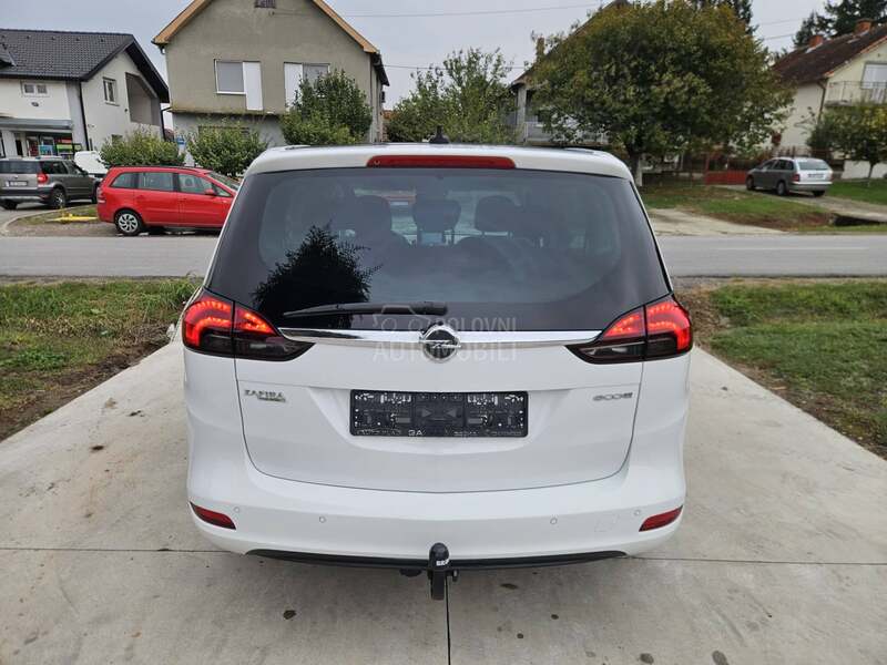 Opel Zafira 1.6 CDTI COSMO PANO
