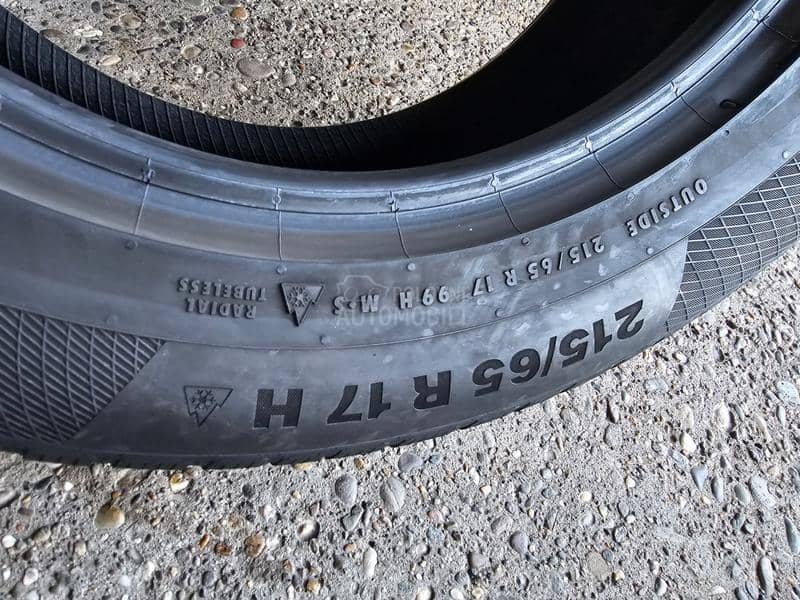 Continental 215/65 R17 Zimska