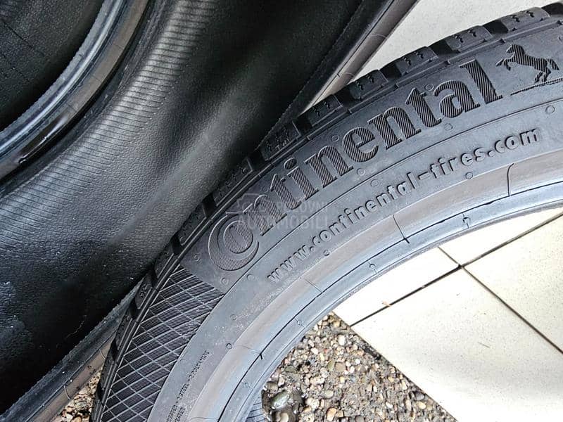 Continental 215/45 R17 Zimska