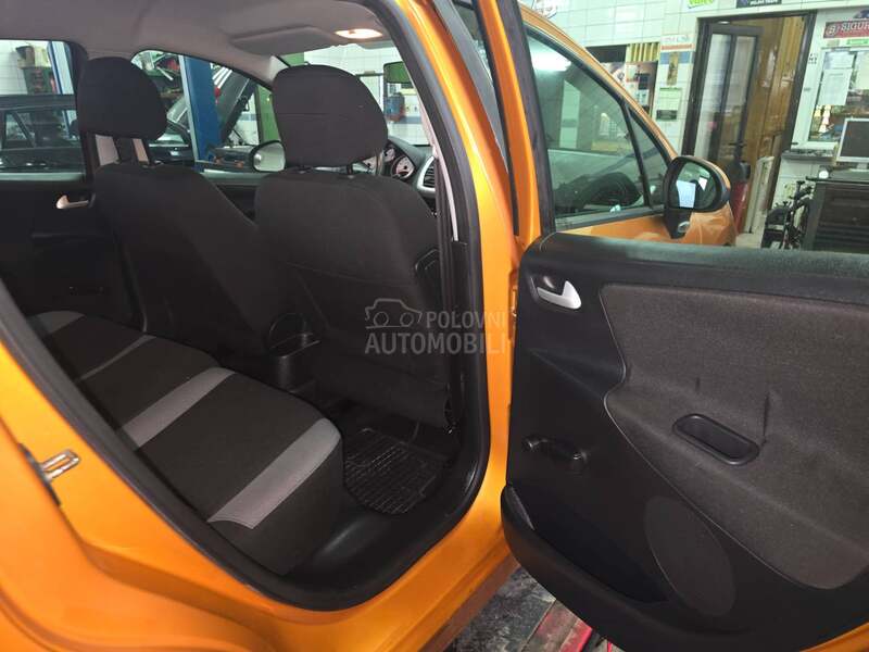 Peugeot 207 1.4 i.