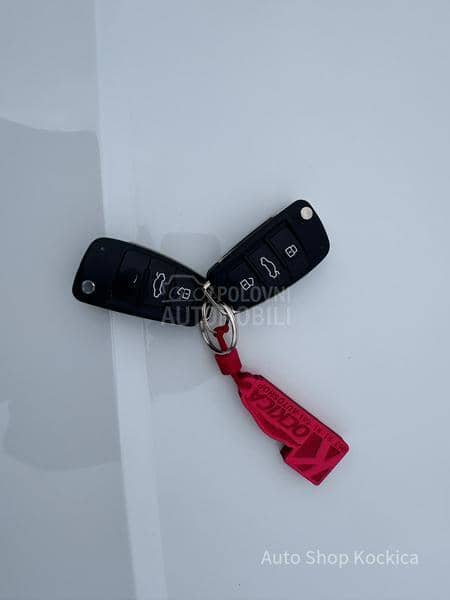 Audi A3 1.6TDI STronic led