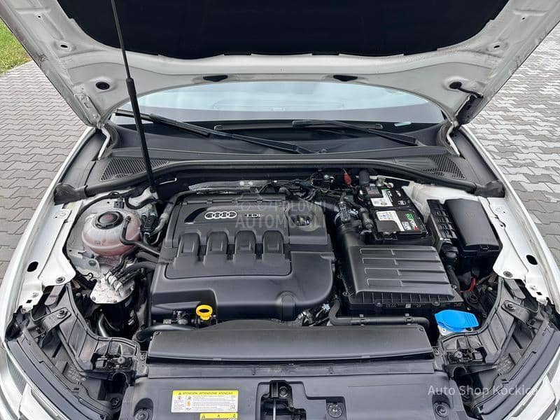 Audi A3 1.6TDI STronic led