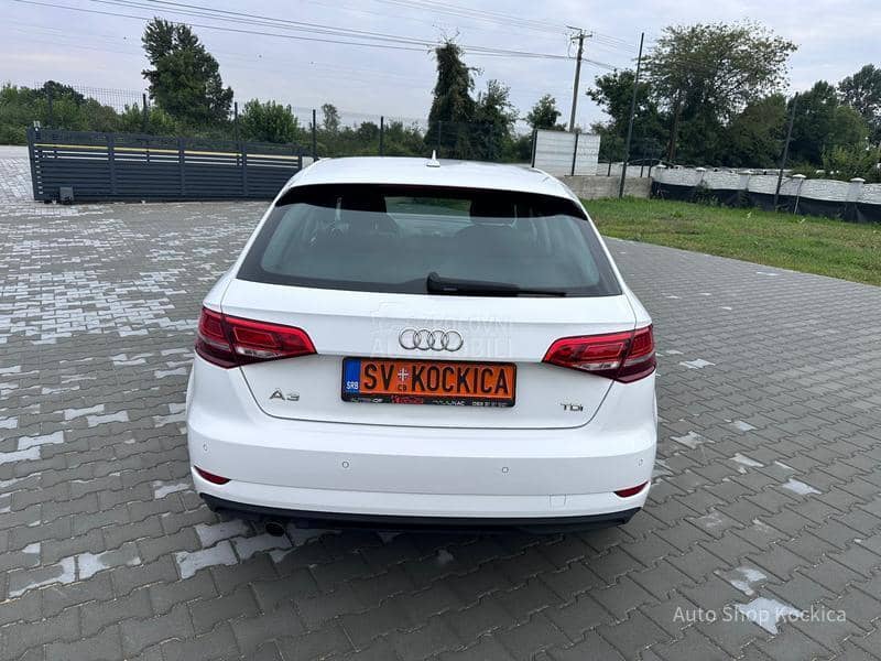 Audi A3 1.6TDI STronic led