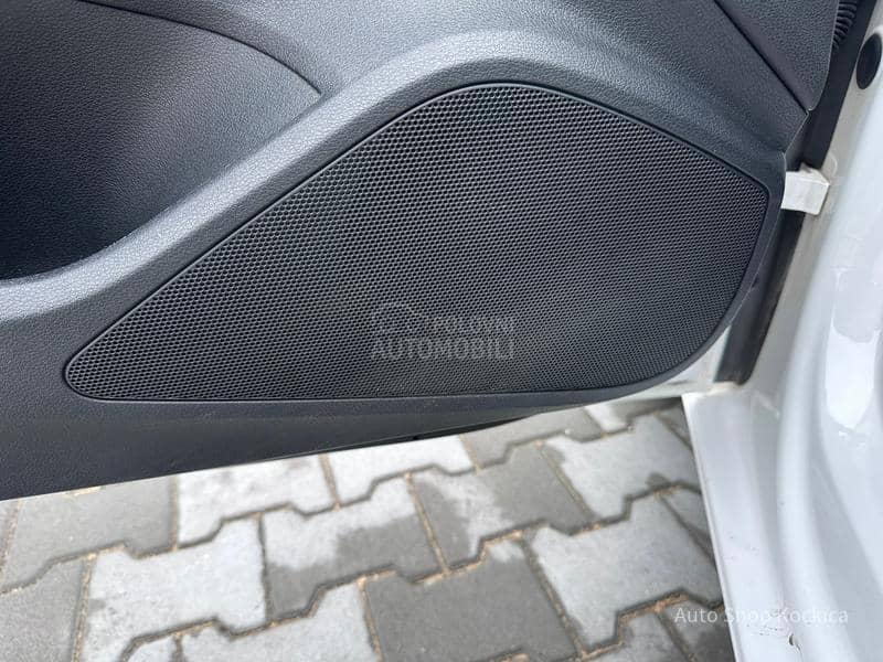 Audi A3 1.6TDI STronic led