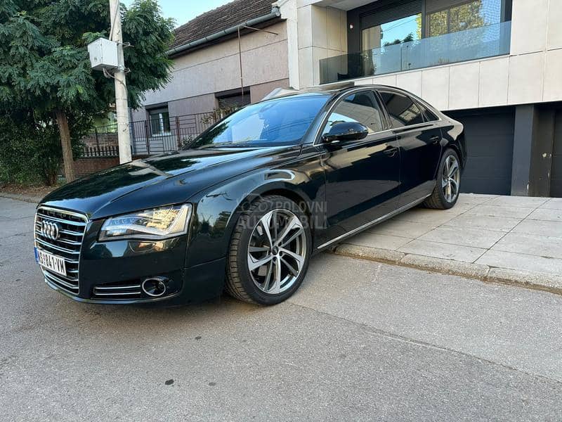Audi A8 