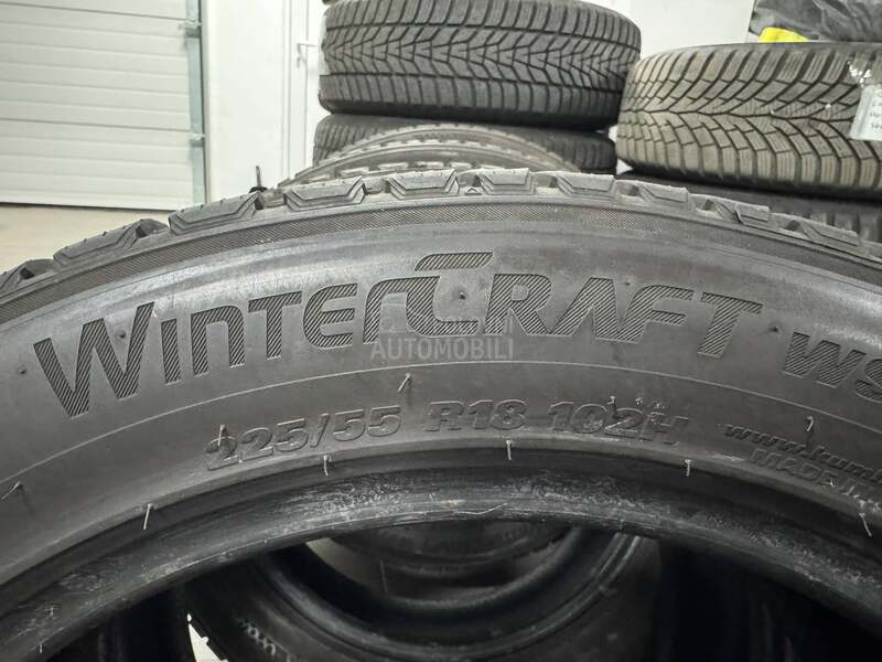 Kumho 225/55 R18 Zimska