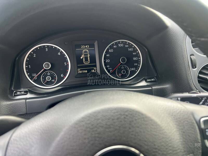 Volkswagen Tiguan 2.0TDI BLACK EDITION