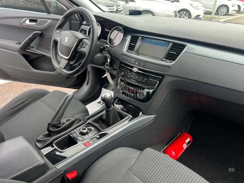 Peugeot 508 1.6HDI ALLURE