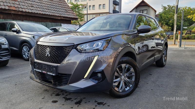 Peugeot 2008 1.2 active 135k