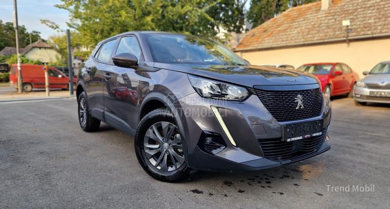 Peugeot 2008 1.2 active 135k