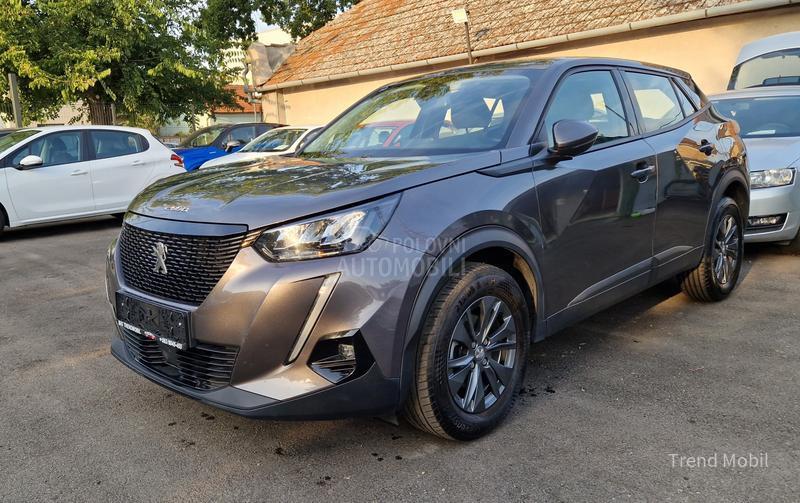 Peugeot 2008 1.2 active 135k