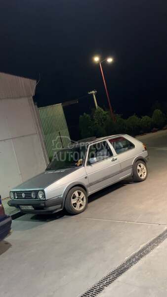 Volkswagen Golf 2 1.8