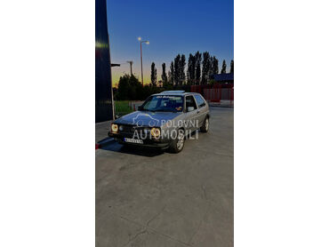 Volkswagen Golf 2 1.8