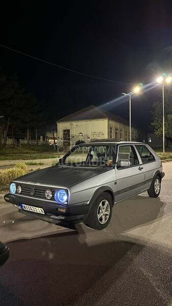 Volkswagen Golf 2 1.8