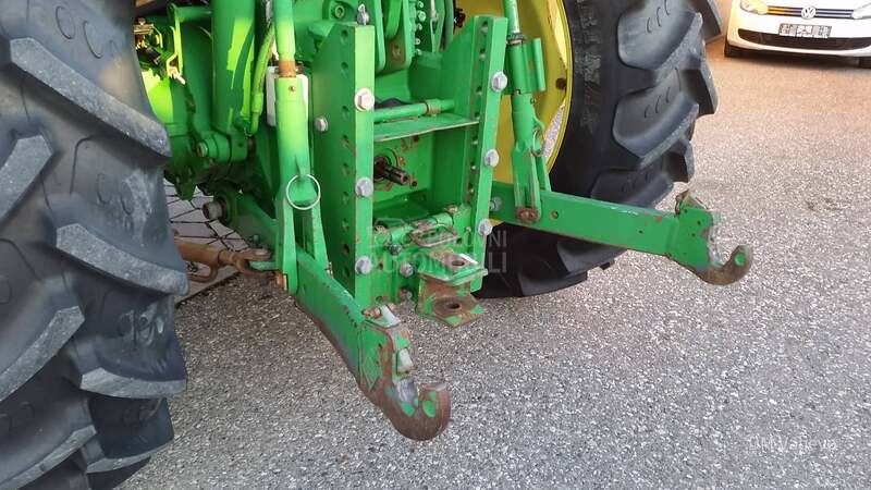 John Deere 6010