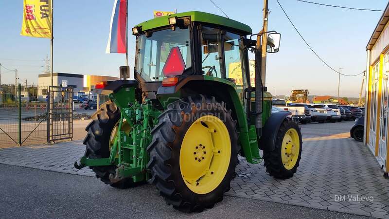 John Deere 6010