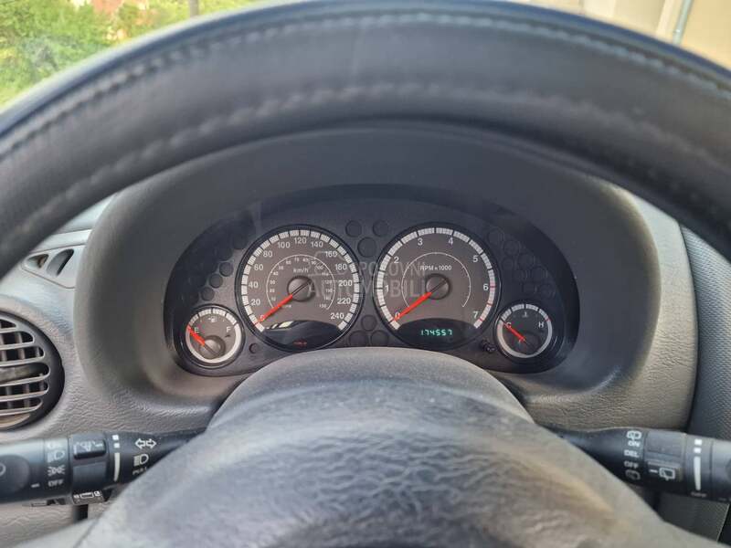 Jeep Liberty 2,4