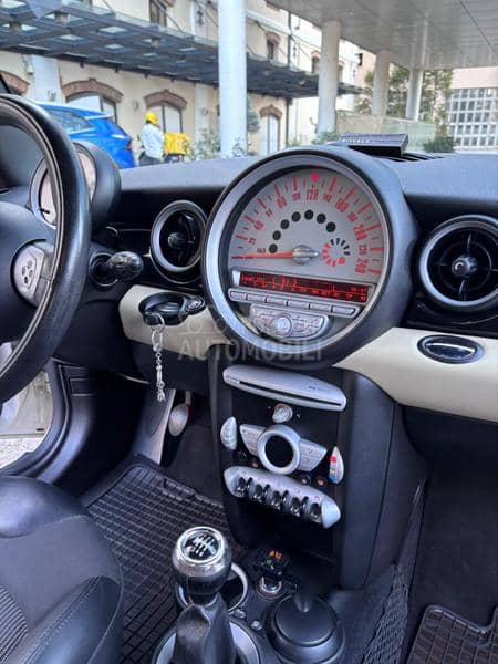 MINI Cooper 1.6 Hdi