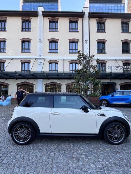 MINI Cooper 1.6 Hdi