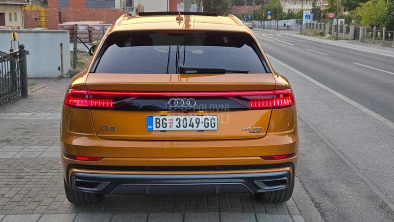 Audi Q8 50 TDI HYBRID